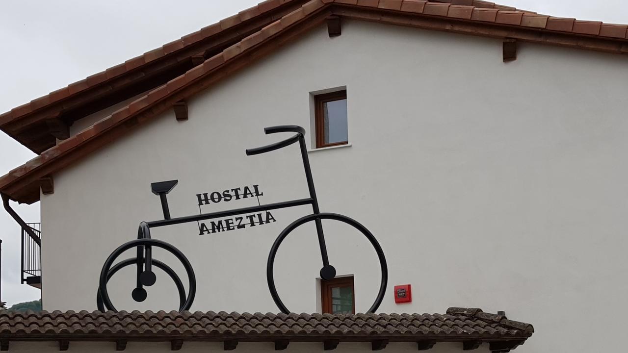 Hostal Ameztia Doneztebe 외부 사진